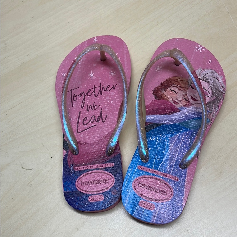 Havaianas Pink Sandals Vibrant Flip Flops